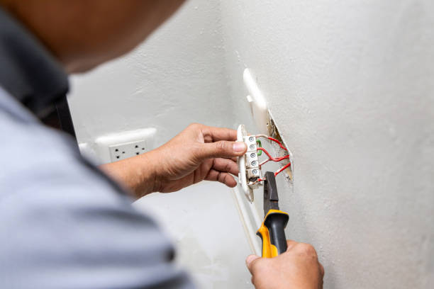 Best Residential Electrician Services  in Holyoke, CO